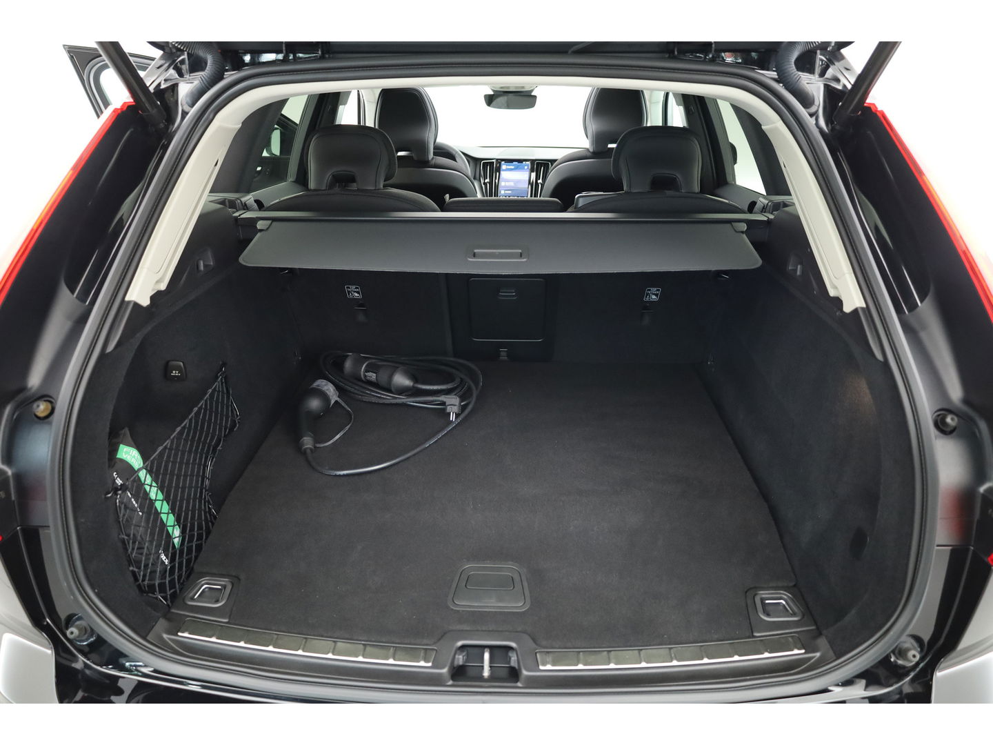 Volvo XC60 T6 Recharge Core | Pano | Pilot Assist | Camera | Stoel- Stuurverw. | Google info.