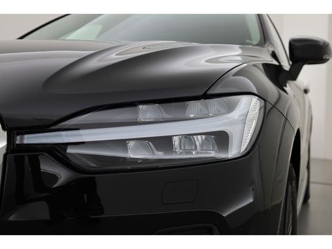 Volvo XC60 T6 Recharge Core | Pano | Pilot Assist | Camera | Stoel- Stuurverw. | Google info.