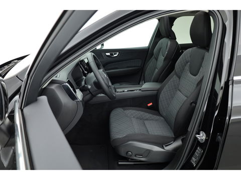 Volvo XC60 T6 Recharge Core | Pano | Pilot Assist | Camera | Stoel- Stuurverw. | Google info.