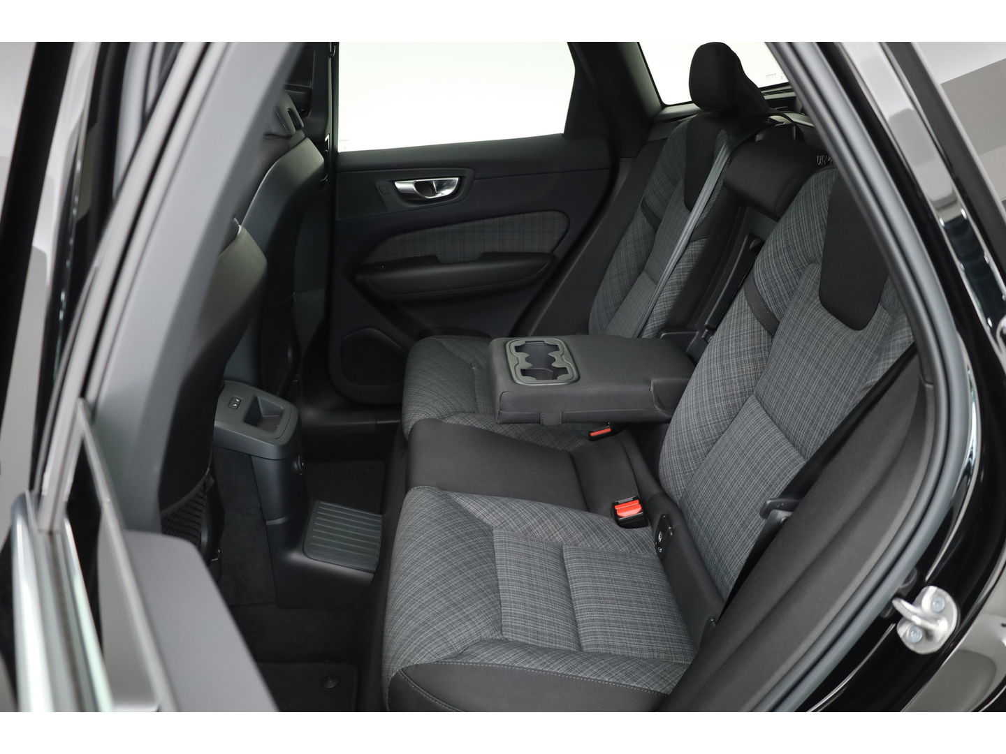 Volvo XC60 T6 Recharge Core | Pano | Pilot Assist | Camera | Stoel- Stuurverw. | Google info.