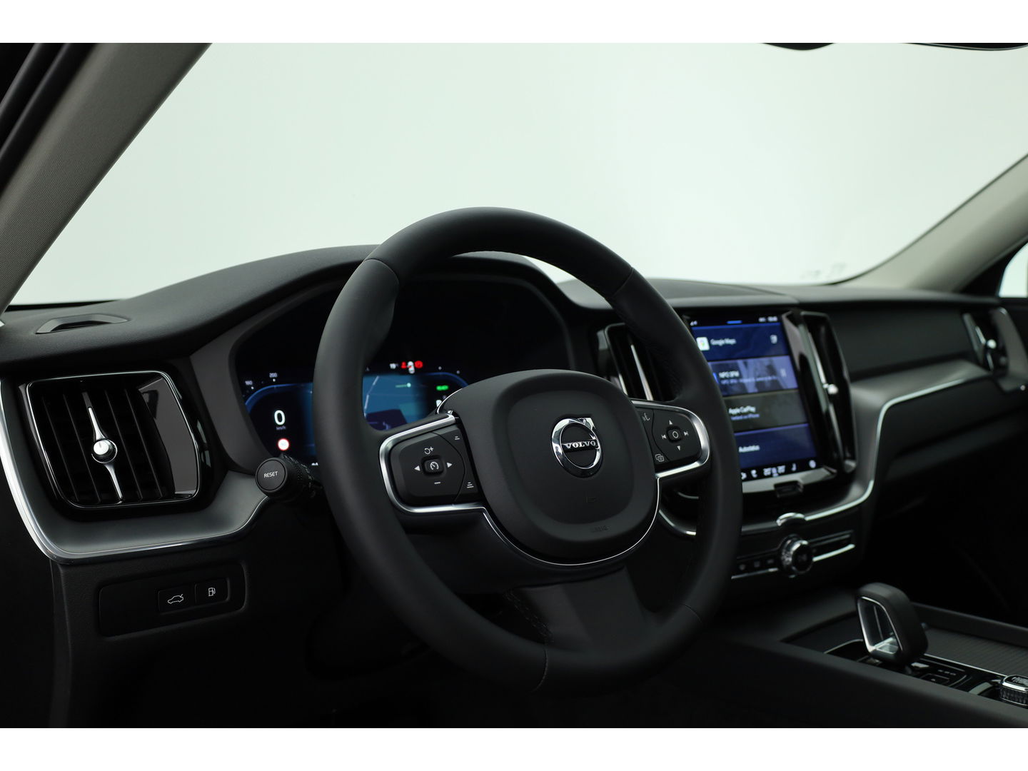 Volvo XC60 T6 Recharge Core | Pano | Pilot Assist | Camera | Stoel- Stuurverw. | Google info.
