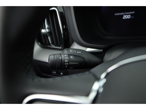 Volvo XC60 T6 Recharge Core | Pano | Pilot Assist | Camera | Stoel- Stuurverw. | Google info.