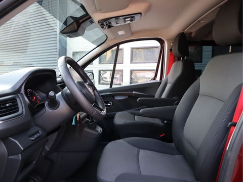Renault Trafic 2.0 dC1 150pk Euro 6 L2 Lang DC 5 Pers - L&R Schuifdr - Apple Carplay