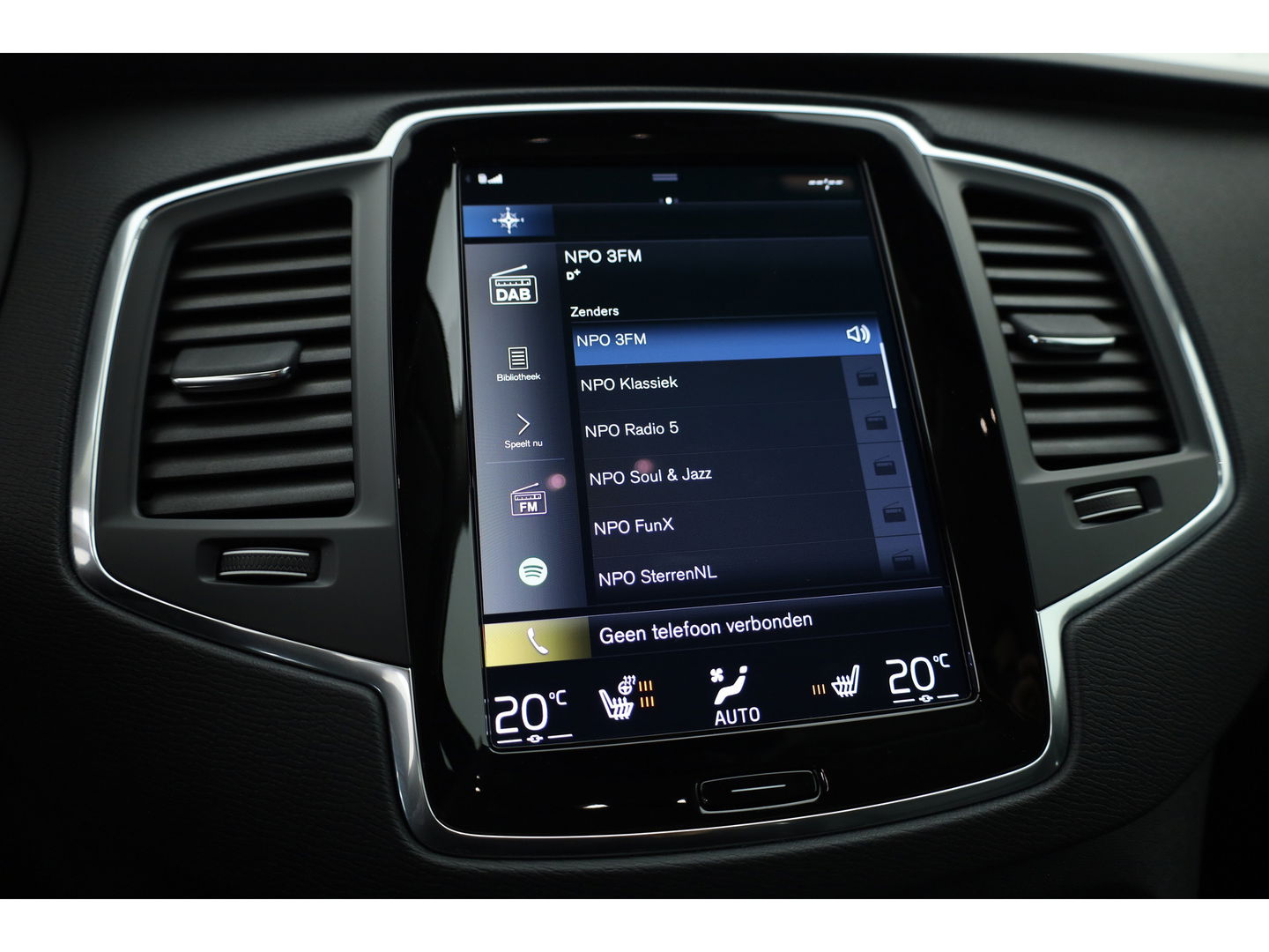 Volvo XC90 2.0 T8 Recharge AWD Inscription Expression | Navi | Adapt. Cruise | Elek. Trekhaak | Dodehoek | Stoel-Stuurverw.  | CarPlay