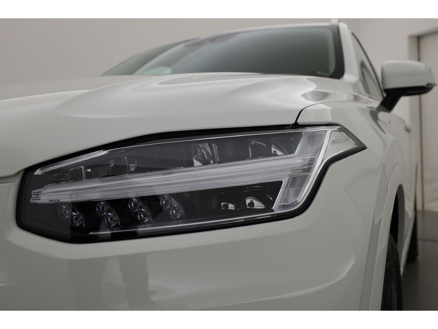 Volvo XC90 2.0 T8 Recharge AWD Inscription Expression | Navi | Adapt. Cruise | Elek. Trekhaak | Dodehoek | Stoel-Stuurverw.  | CarPlay
