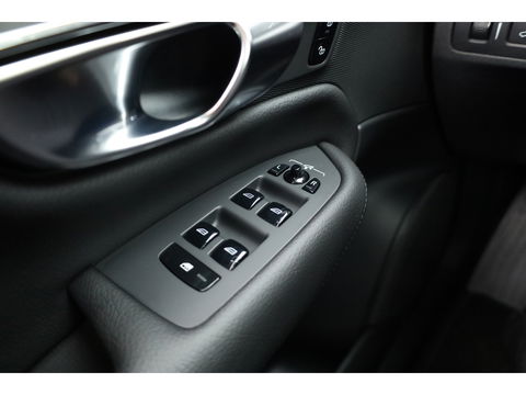 Volvo XC90 2.0 T8 Recharge AWD Inscription Expression | Navi | Adapt. Cruise | Elek. Trekhaak | Dodehoek | Stoel-Stuurverw.  | CarPlay