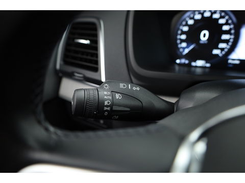 Volvo XC90 2.0 T8 Recharge AWD Inscription Expression | Navi | Adapt. Cruise | Elek. Trekhaak | Dodehoek | Stoel-Stuurverw.  | CarPlay