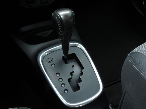 Toyota Yaris 1.5 Hybrid Lease | NIEUWE TYPE | NAVIGATIE | ACHTERUITRIJCAMERA | CLIMA-AIRCO | KEYLESS START |