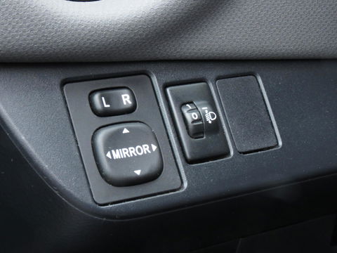 Toyota Yaris 1.5 Hybrid Lease | NIEUWE TYPE | NAVIGATIE | ACHTERUITRIJCAMERA | CLIMA-AIRCO | KEYLESS START |