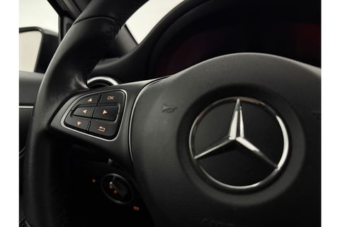 Mercedes-Benz A-Klasse 180 d Airco Cruise Navi LED Parkeersensoren 16"LMV