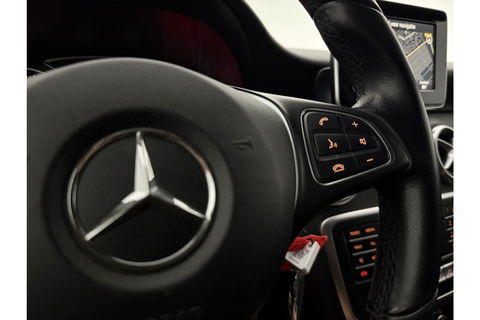 Mercedes-Benz A-Klasse 180 d Airco Cruise Navi LED Parkeersensoren 16"LMV