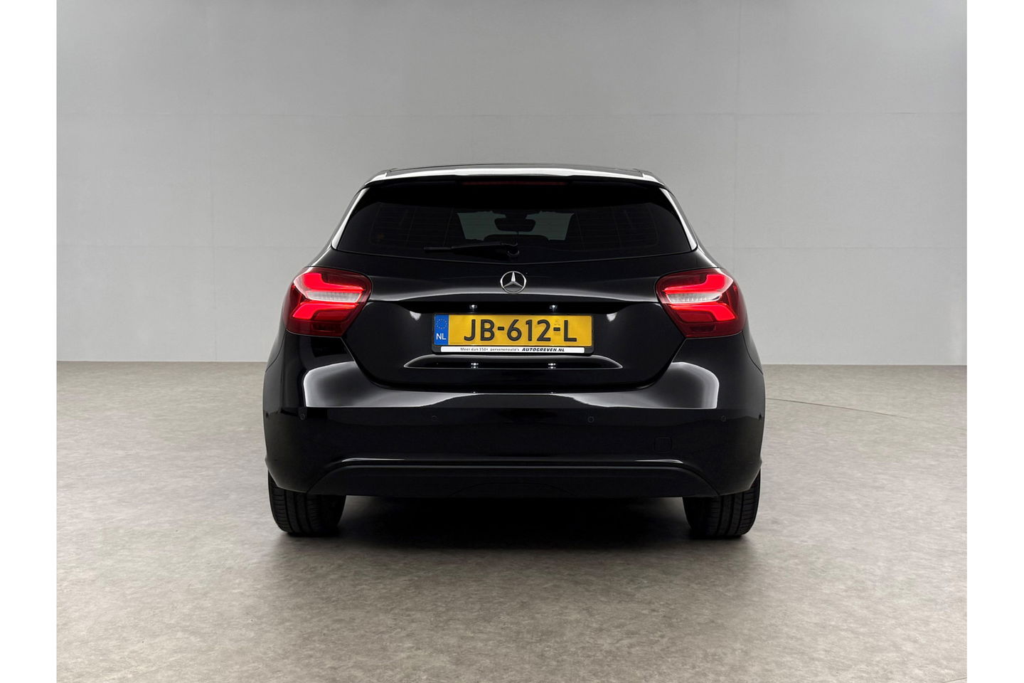 Mercedes-Benz A-Klasse 180 d Airco Cruise Navi LED Parkeersensoren 16"LMV