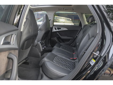 Audi S6 Avant 4.0 TFSI V8 450pk Panoramadak Supersportstoelen B&O 3d Luchtvering Matrix led Black pack