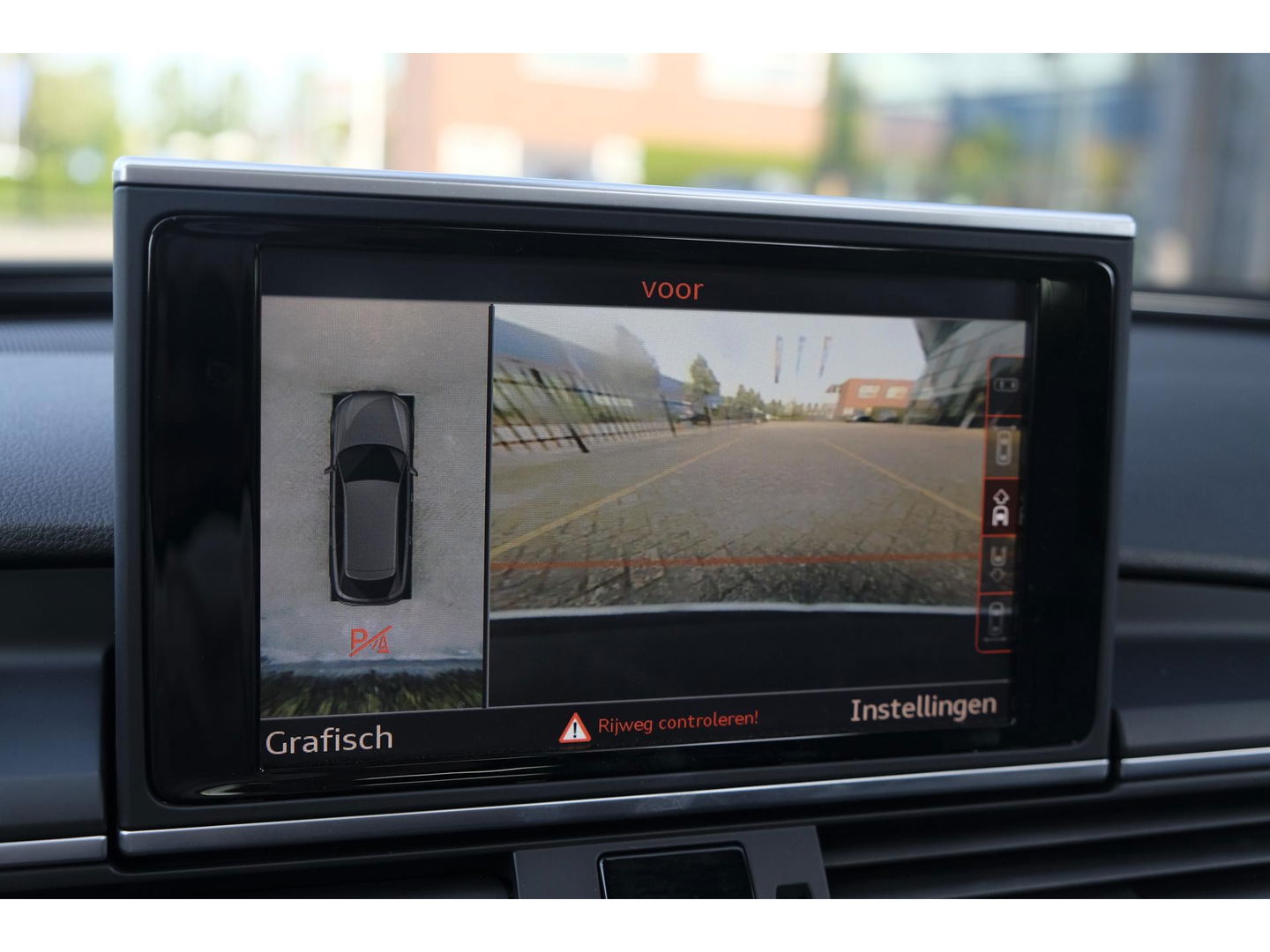 Audi S6 Avant 4.0 TFSI V8 450pk Panoramadak Supersportstoelen B&O 3d Luchtvering Matrix led Black pack