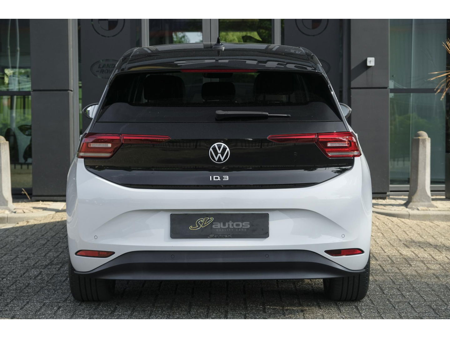 Volkswagen ID.3 204pk First Plus *BTW* Matrix led Navigatie Stoelverwarming Carplay NLauto Adaptive cruise