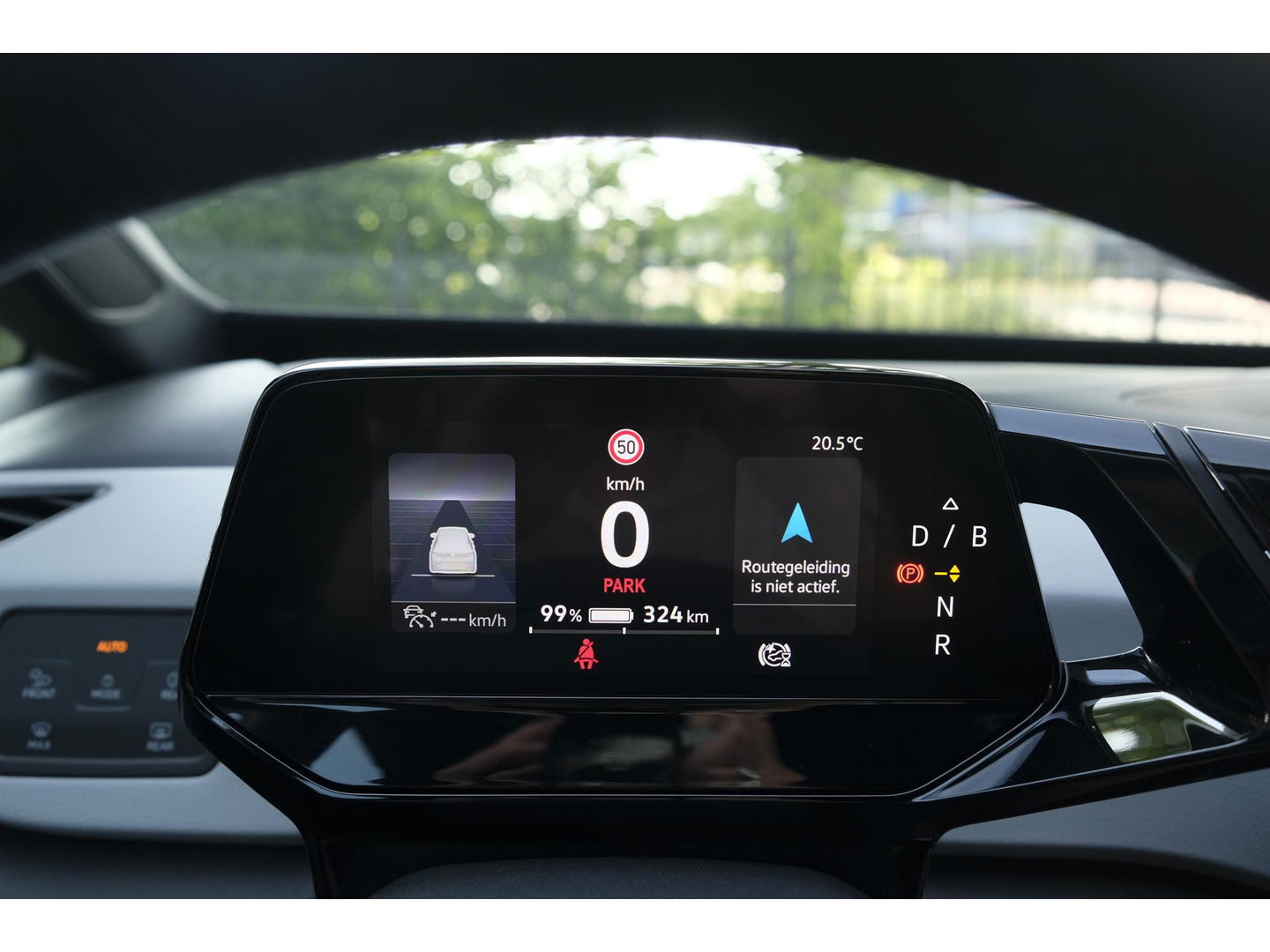 Volkswagen ID.3 204pk First Plus *BTW* Matrix led Navigatie Stoelverwarming Carplay NLauto Adaptive cruise