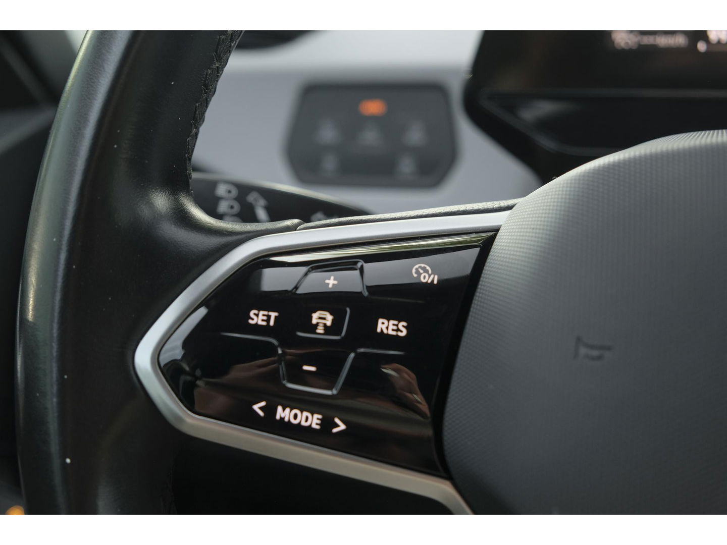 Volkswagen ID.3 204pk First Plus *BTW* Matrix led Navigatie Stoelverwarming Carplay NLauto Adaptive cruise