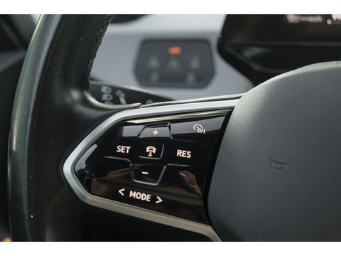 Volkswagen ID.3 204pk First Plus *BTW* Matrix led Navigatie Stoelverwarming Carplay NLauto Adaptive cruise