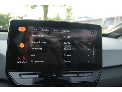 Volkswagen ID.3 204pk First Plus *BTW* Matrix led Navigatie Stoelverwarming Carplay NLauto Adaptive cruise