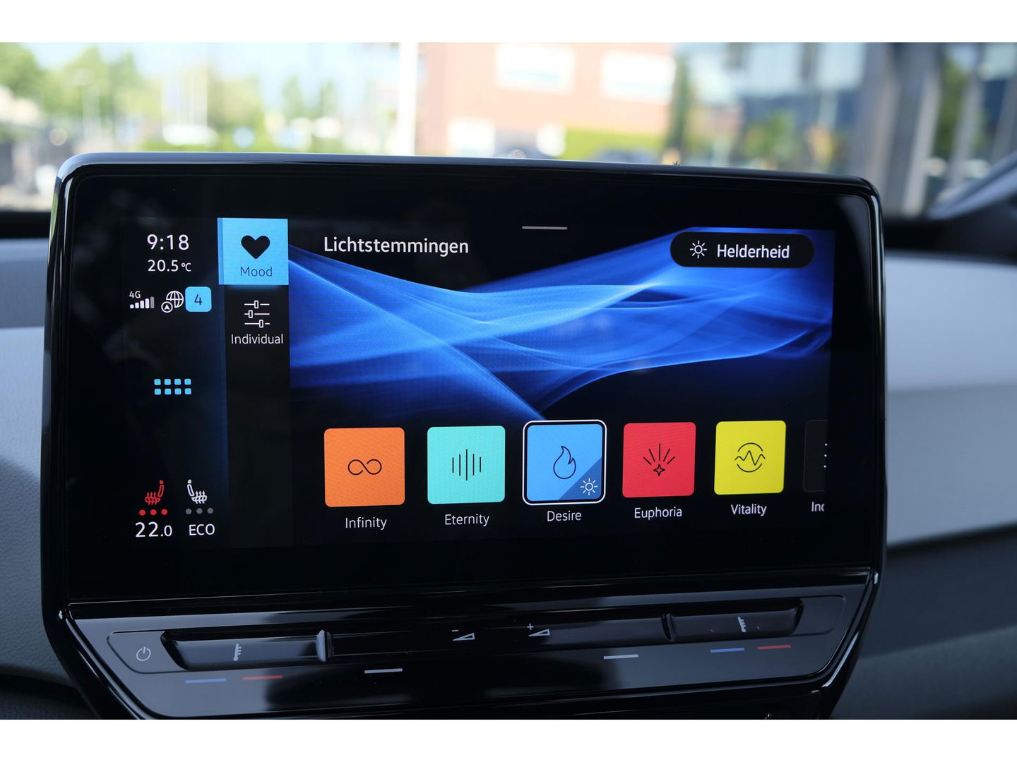 Volkswagen ID.3 204pk First Plus *BTW* Matrix led Navigatie Stoelverwarming Carplay NLauto Adaptive cruise