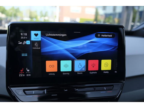 Volkswagen ID.3 204pk First Plus *BTW* Matrix led Navigatie Stoelverwarming Carplay NLauto Adaptive cruise