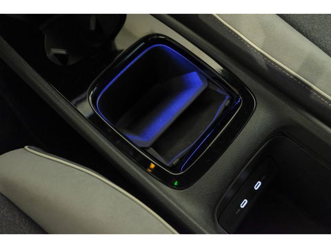 Volkswagen ID.3 204pk First Plus *BTW* Matrix led Navigatie Stoelverwarming Carplay NLauto Adaptive cruise