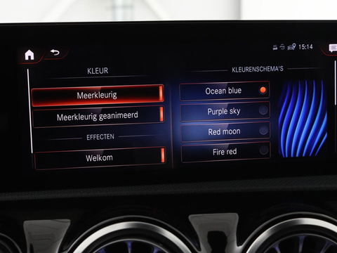 Mercedes-Benz A-Klasse 250 e AMG Line | Widescreen | Camera | Sfeerverlichting | Stoelverwarming | Full-LED | Navigatie | DAB+ | Cruise control