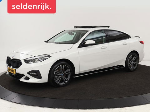 BMW 2 Serie Gran Coupé 218i Executive | Panoramadak | Carplay | Cruise control | Sportstoelen | Sfeerverlichting | LED | Navigatie