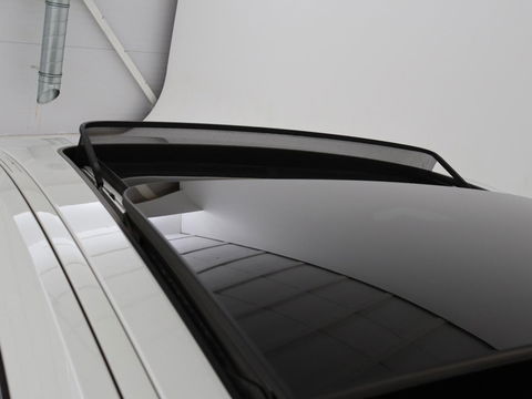 BMW 2 Serie Gran Coupé 218i Executive | Panoramadak | Carplay | Cruise control | Sportstoelen | Sfeerverlichting | LED | Navigatie