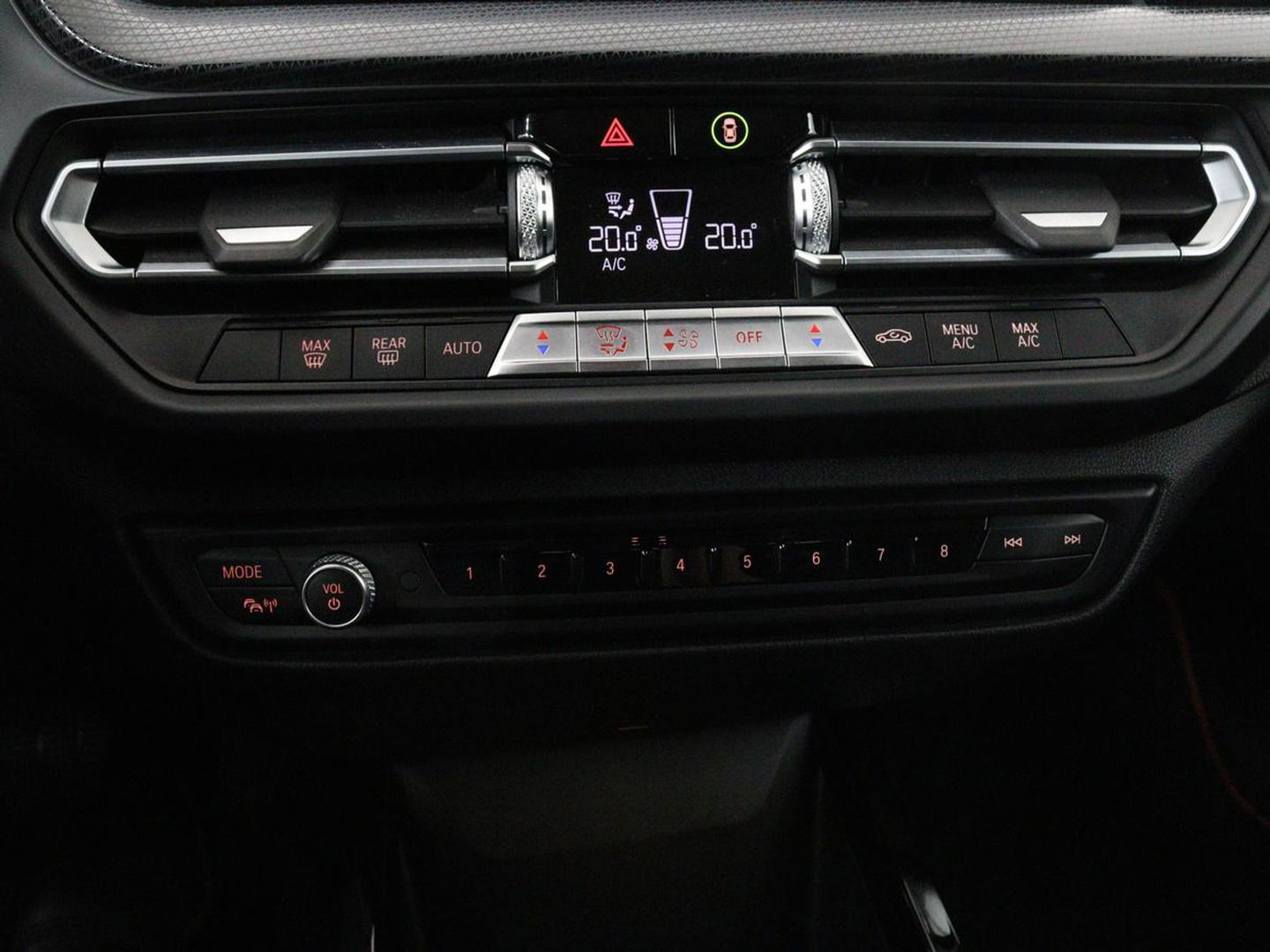 BMW 2 Serie Gran Coupé 218i Executive | Panoramadak | Carplay | Cruise control | Sportstoelen | Sfeerverlichting | LED | Navigatie