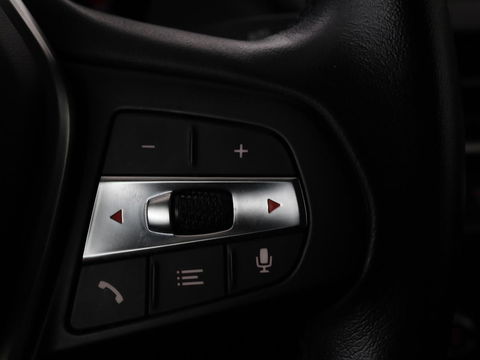BMW 2 Serie Gran Coupé 218i Executive | Panoramadak | Carplay | Cruise control | Sportstoelen | Sfeerverlichting | LED | Navigatie