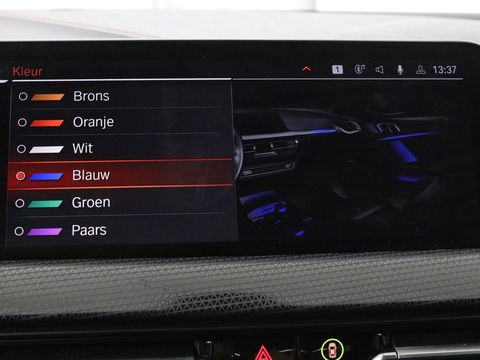 BMW 2 Serie Gran Coupé 218i Executive | Panoramadak | Carplay | Cruise control | Sportstoelen | Sfeerverlichting | LED | Navigatie