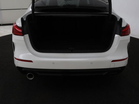 BMW 2 Serie Gran Coupé 218i Executive | Panoramadak | Carplay | Cruise control | Sportstoelen | Sfeerverlichting | LED | Navigatie