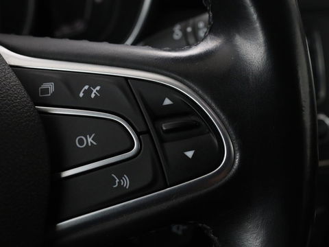 Renault Kadjar 1.2 TCe Bose | 1e eigenaar | Leder | Stoelverwarming | Camera | Cruise control | Trekhaak | Sfeerverlichting | Navigatie | LED