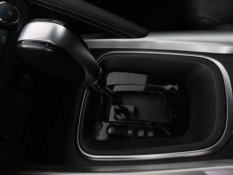 Renault Kadjar 1.2 TCe Bose | 1e eigenaar | Leder | Stoelverwarming | Camera | Cruise control | Trekhaak | Sfeerverlichting | Navigatie | LED