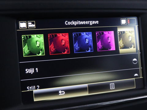 Renault Kadjar 1.2 TCe Bose | 1e eigenaar | Leder | Stoelverwarming | Camera | Cruise control | Trekhaak | Sfeerverlichting | Navigatie | LED