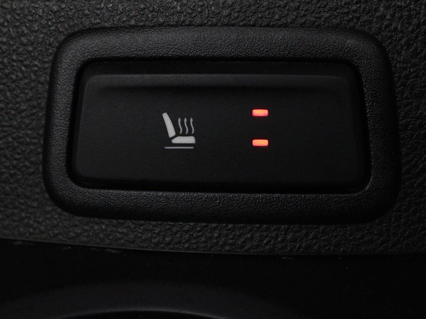 Renault Kadjar 1.2 TCe Bose | 1e eigenaar | Leder | Stoelverwarming | Camera | Cruise control | Trekhaak | Sfeerverlichting | Navigatie | LED