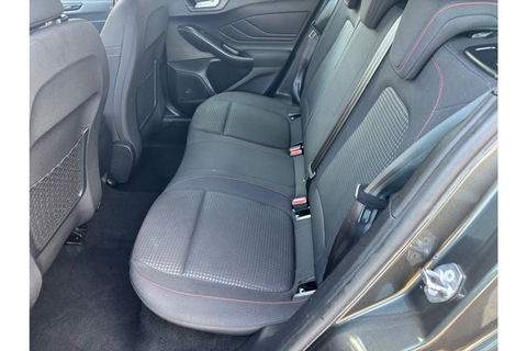 Ford Focus 1.0 ST-LINE 125 PK NAVI AIRCO/ECC PDC
