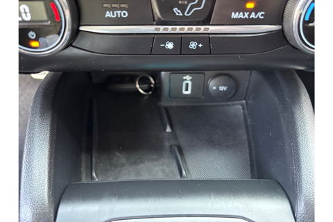 Ford Focus 1.0 ST-LINE 125 PK NAVI AIRCO/ECC PDC