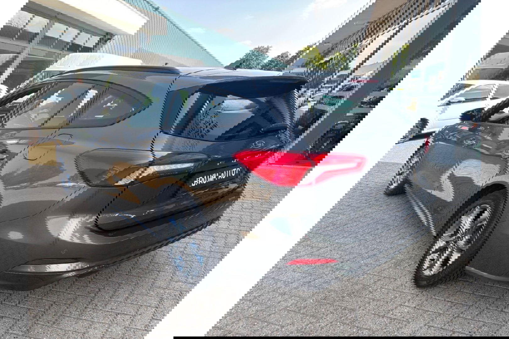 Ford Focus 1.0 ST-LINE 125 PK NAVI AIRCO/ECC BENZ/HYBRIDE