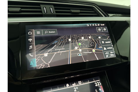 Audi e-tron 50 Quattro Launch edition plus 71 kWh 313PK Pano LED Virtual Memory Carplay Clima Cruise Navi PDC 20''LMV