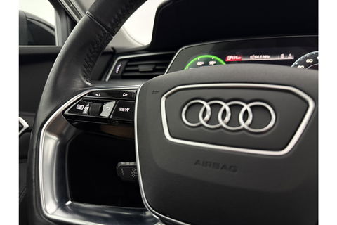 Audi e-tron 50 Quattro Launch edition plus 71 kWh 313PK Pano LED Virtual Memory Carplay Clima Cruise Navi PDC 20''LMV