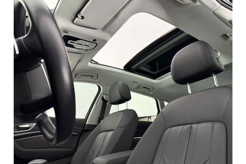 Audi e-tron 50 Quattro Launch edition plus 71 kWh 313PK Pano LED Virtual Memory Carplay Clima Cruise Navi PDC 20''LMV