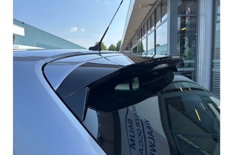 Peugeot 208 1.2 PT ACTIVE PACK NAVI AIRCO/ECC PDC