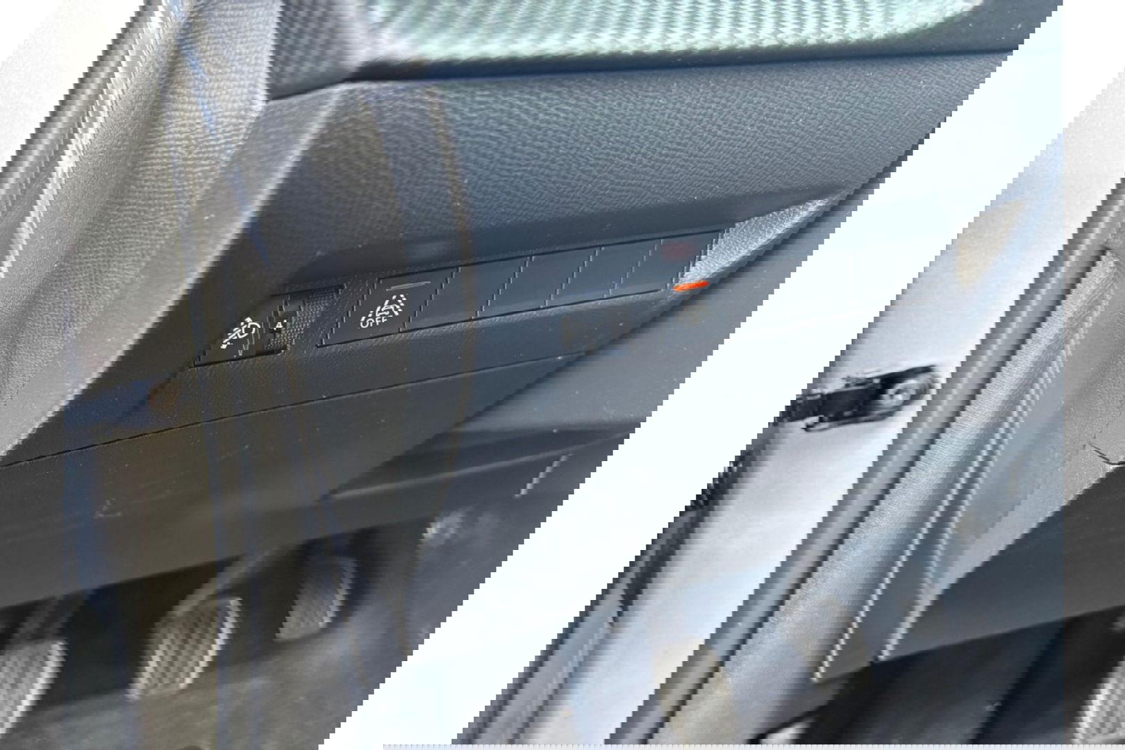 Peugeot 208 1.2 PT ACTIVE PACK NAVI AIRCO/ECC PDC CC