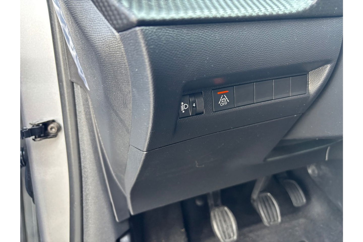 Peugeot 208 1.2 PT ACTIVE PACK NAVI AIRCO/ECC PDC