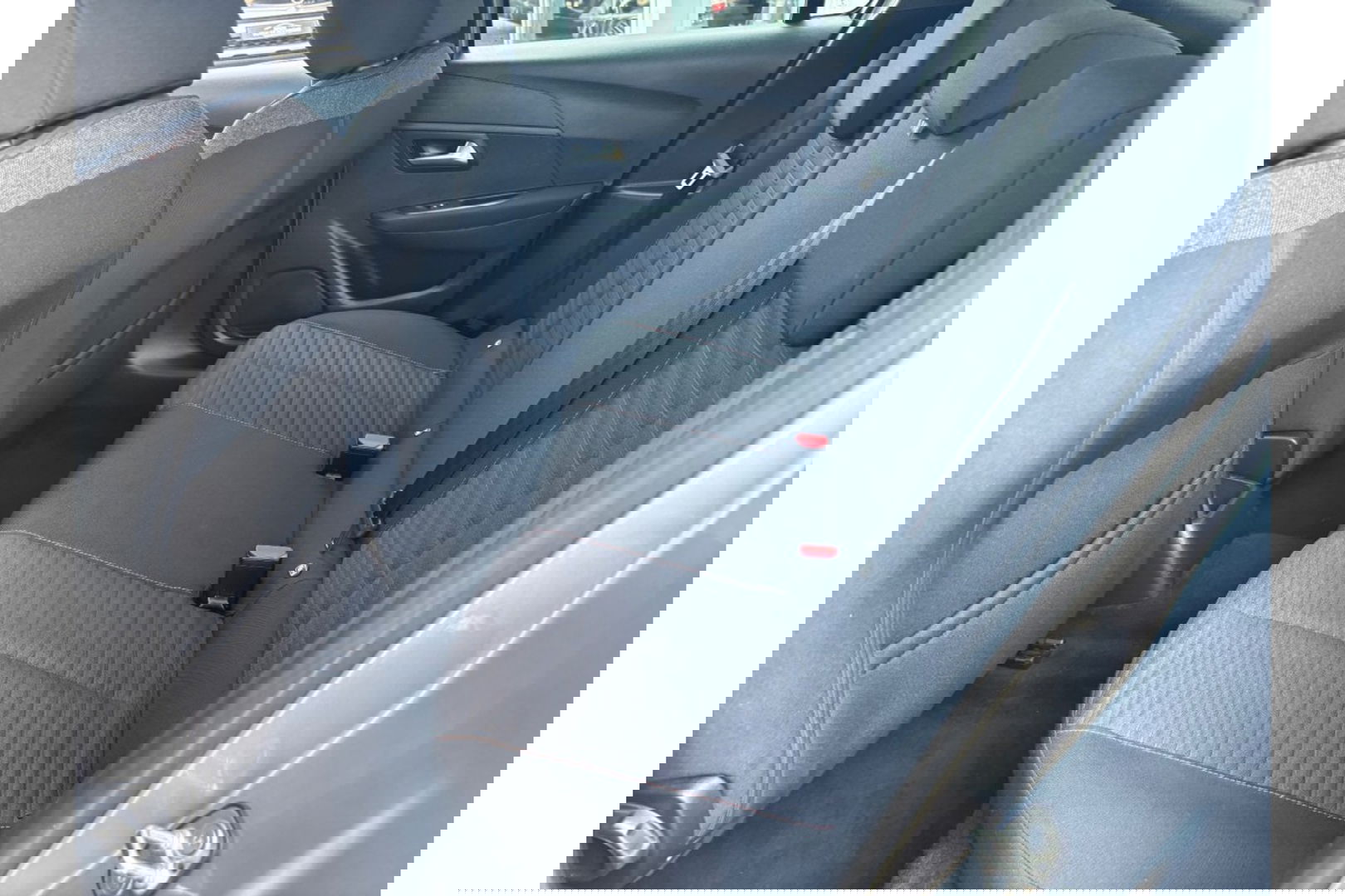 Peugeot 208 1.2 PT ACTIVE PACK NAVI AIRCO/ECC PDC CC
