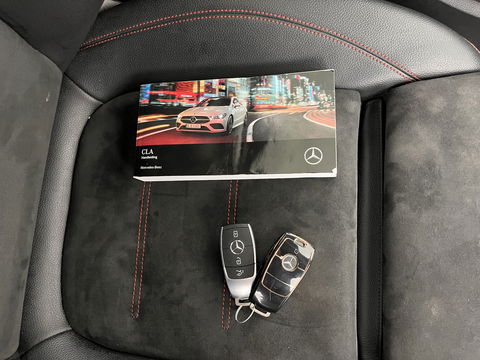 Mercedes-Benz CLA-Klasse 180 d Business Solution AMG Aut. *PANO | WIDE-SCREEN-COCKPIT | FULL-LED | AMBIENT-LIGHT | LEATHER-MICROFIBRE | CAMERA | NAVI-FULLMAP | ECC | PDC | CRUISE | SPORT-SEATS | 18"ALU*