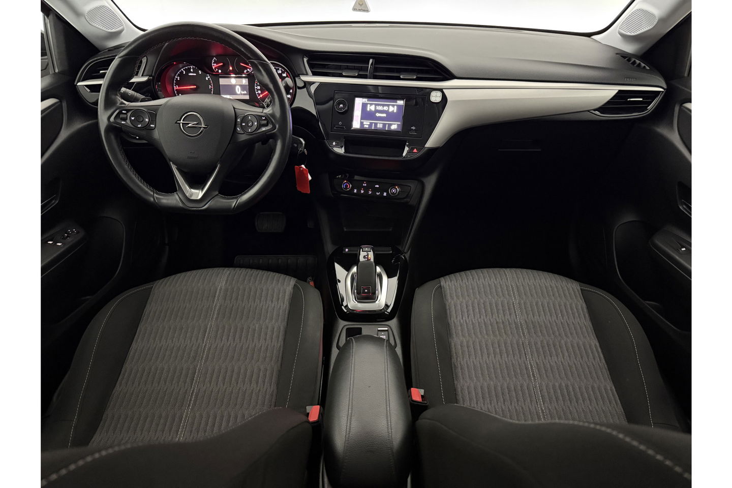 Opel Corsa 1.2 Edition Automaat LED Airco Cruise Parkeersensoren Bluetooth 17"LMV