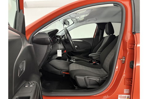 Opel Corsa 1.2 Edition Automaat LED Airco Cruise Parkeersensoren Bluetooth 17"LMV